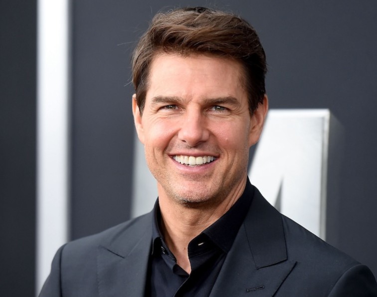 Tom Cruise’s Life, Career, and Most Daring Stunts: A Deep Dive into the Superstar’s Journey